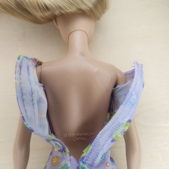2006 Chic Barbie purple dress Summer doll - Picture 3 of 9